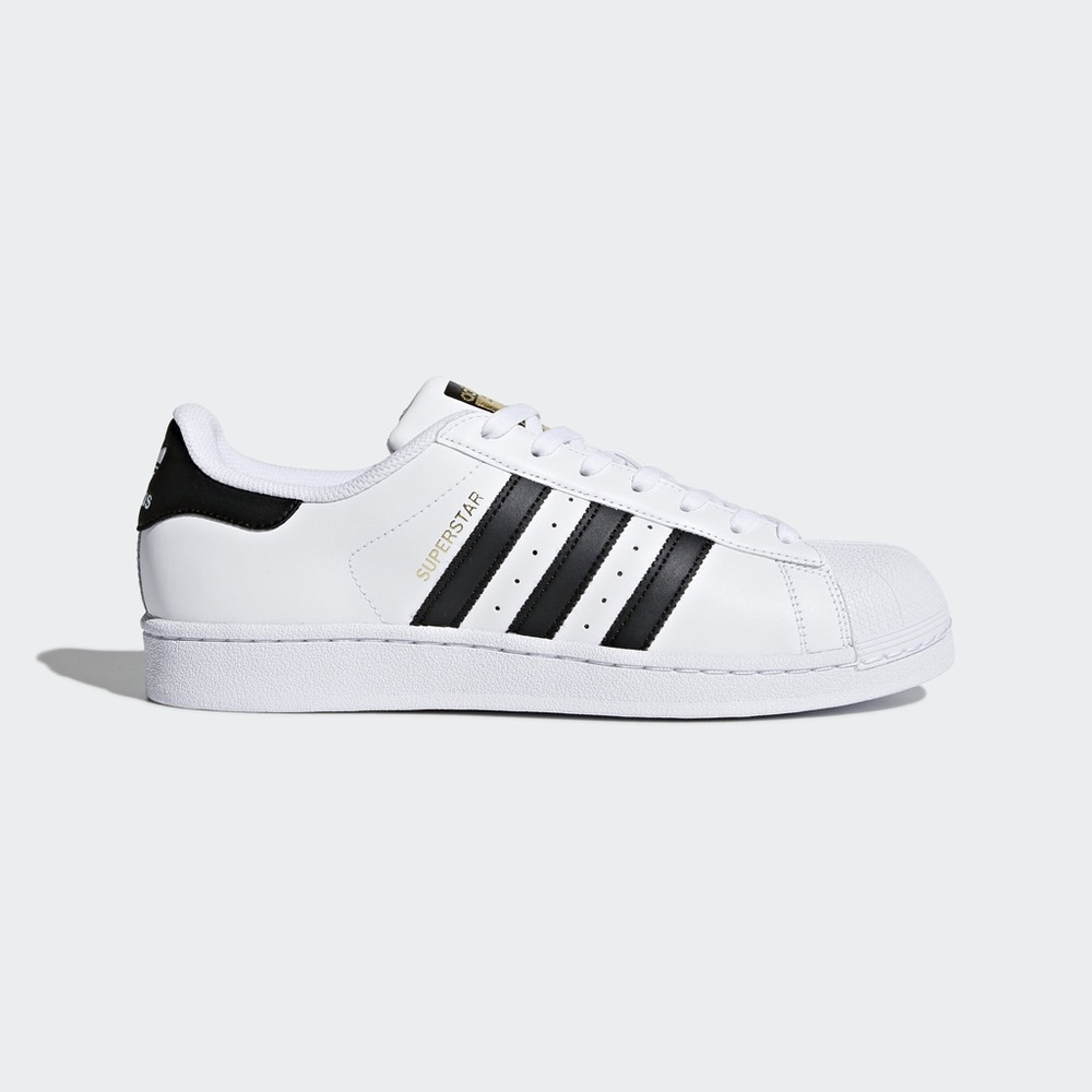 Classic Adidas Superstar